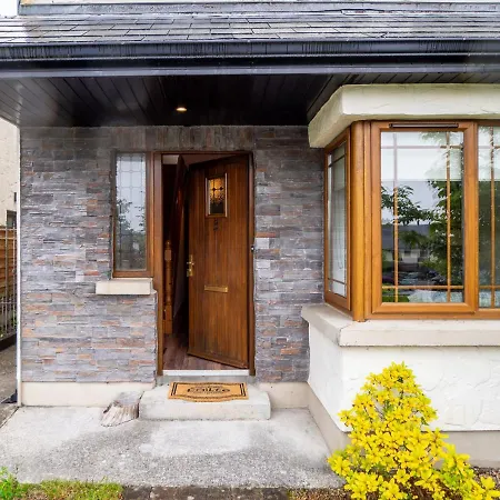 Holiday home 380 - Clifden